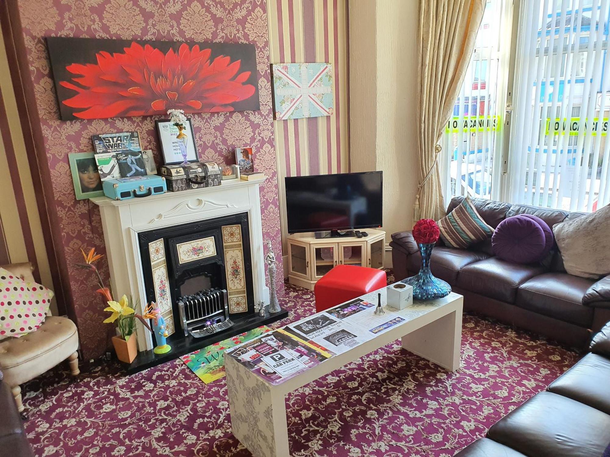 Windsor House Hotel Blackpool Bagian luar foto