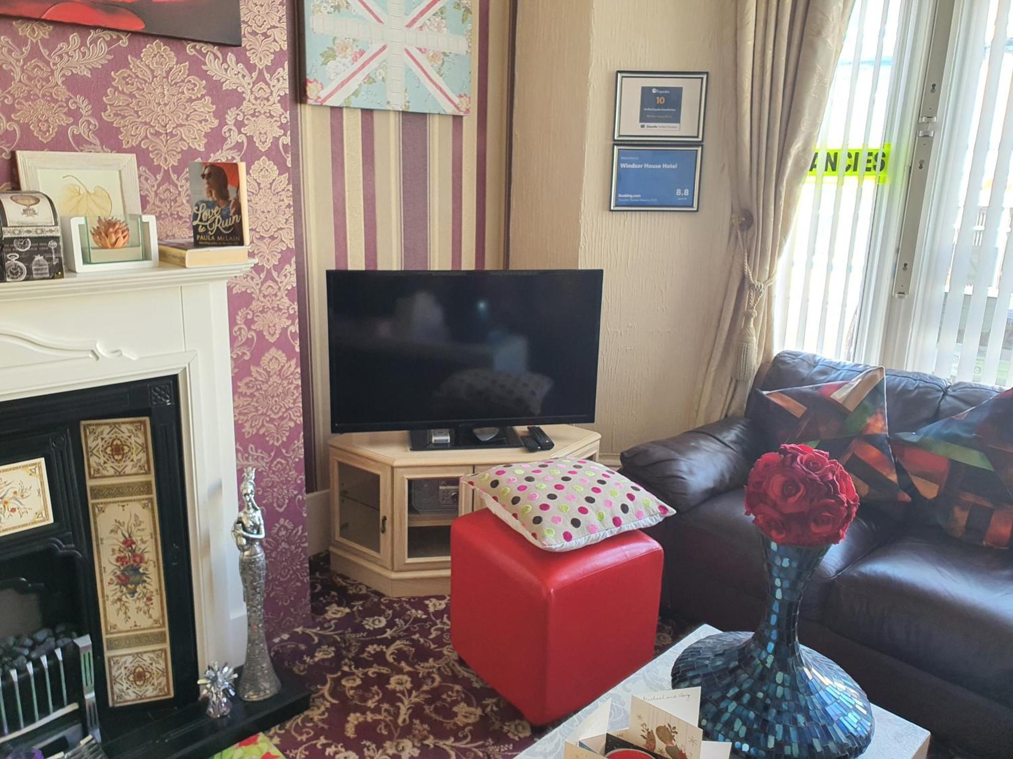 Windsor House Hotel Blackpool Bagian luar foto
