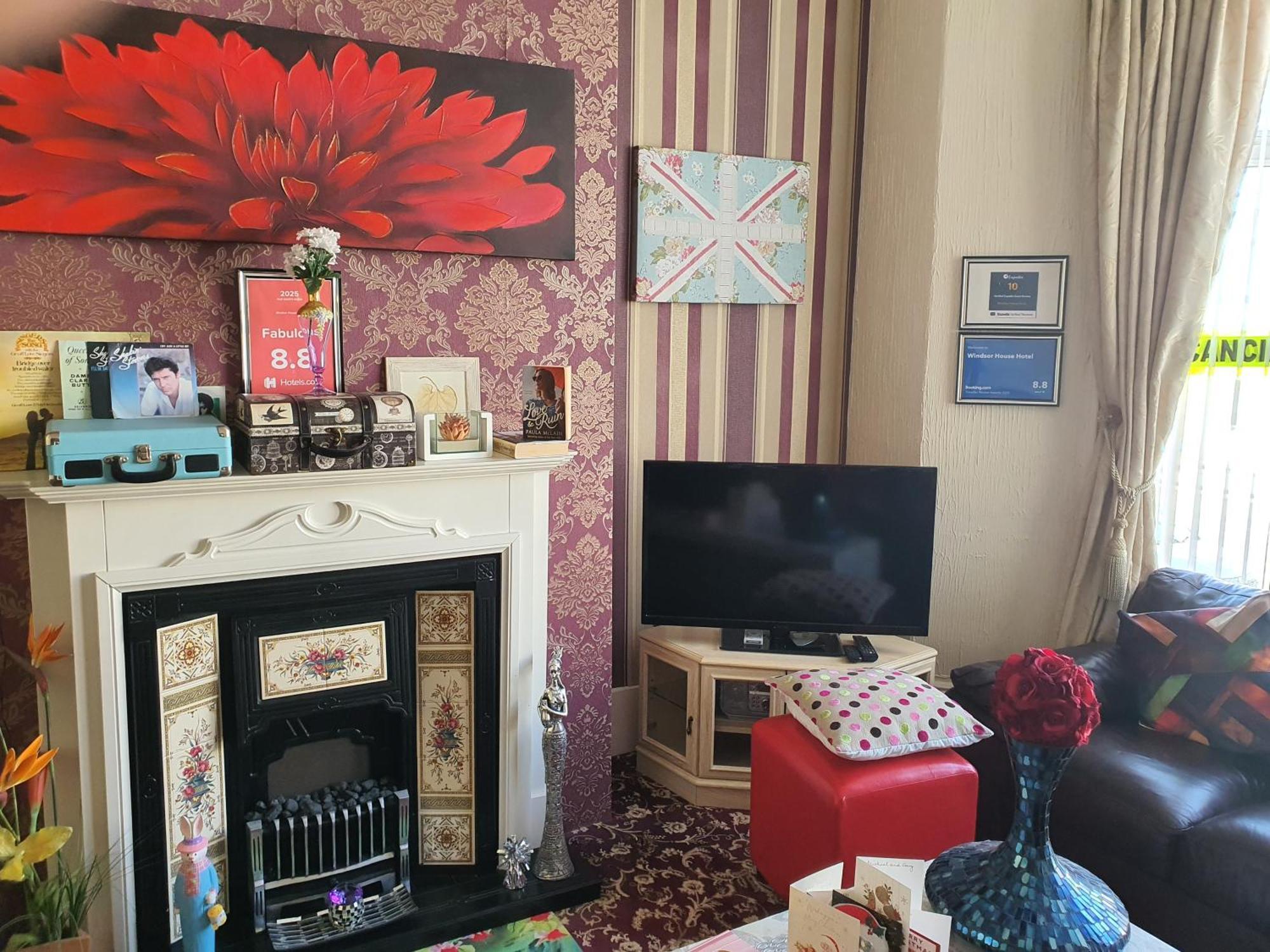 Windsor House Hotel Blackpool Bagian luar foto